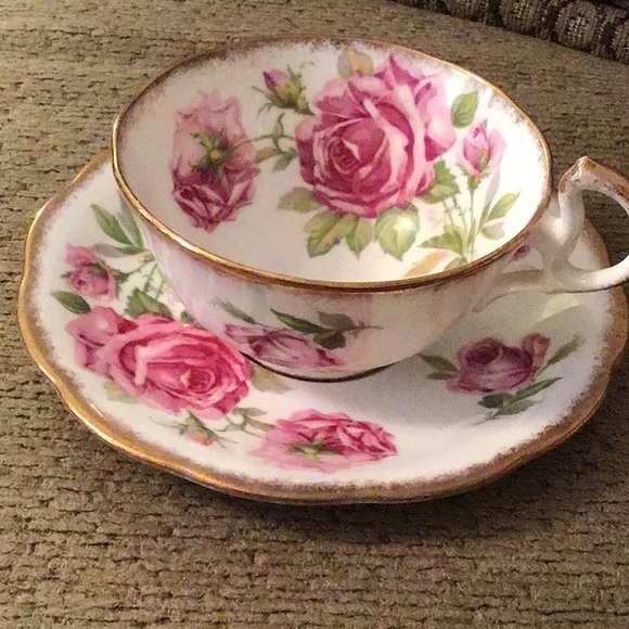 Other - ENGLISH FINE BONE CHINA CUP,SAUCER  ROYAL STANDARD
